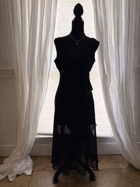 Evan Picone Black High-Low V-Neck Evening Dress